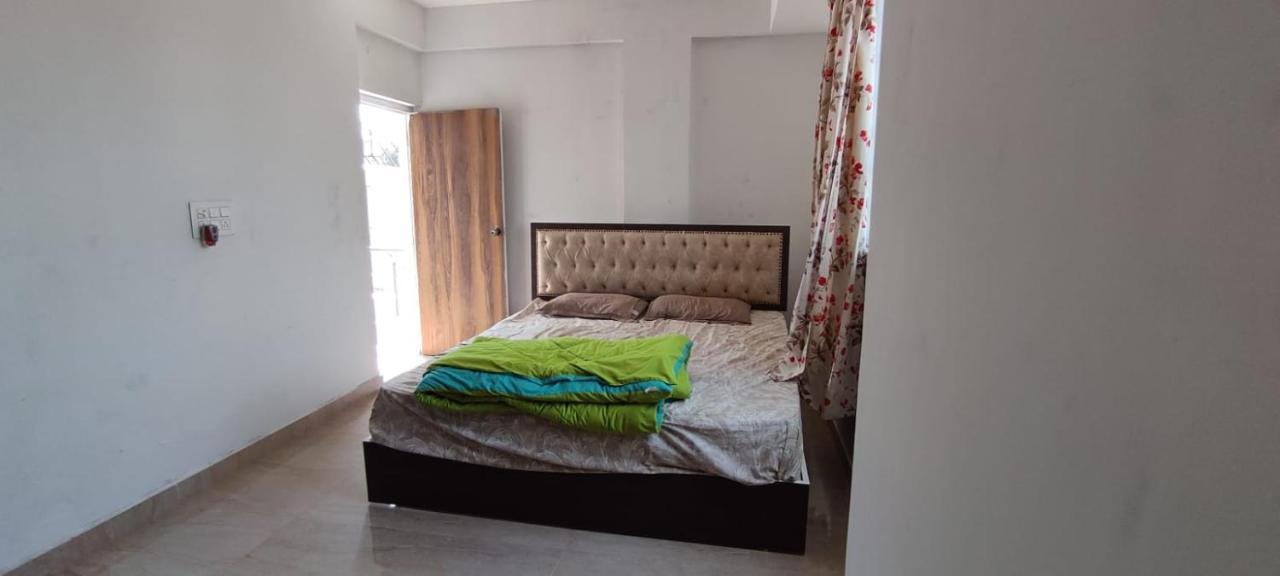 Rvr Abode -Private Rooms Bangalore Buitenkant foto