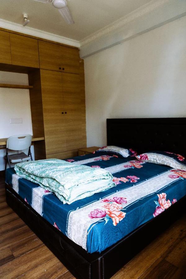 Rvr Abode -Private Rooms Bangalore Buitenkant foto